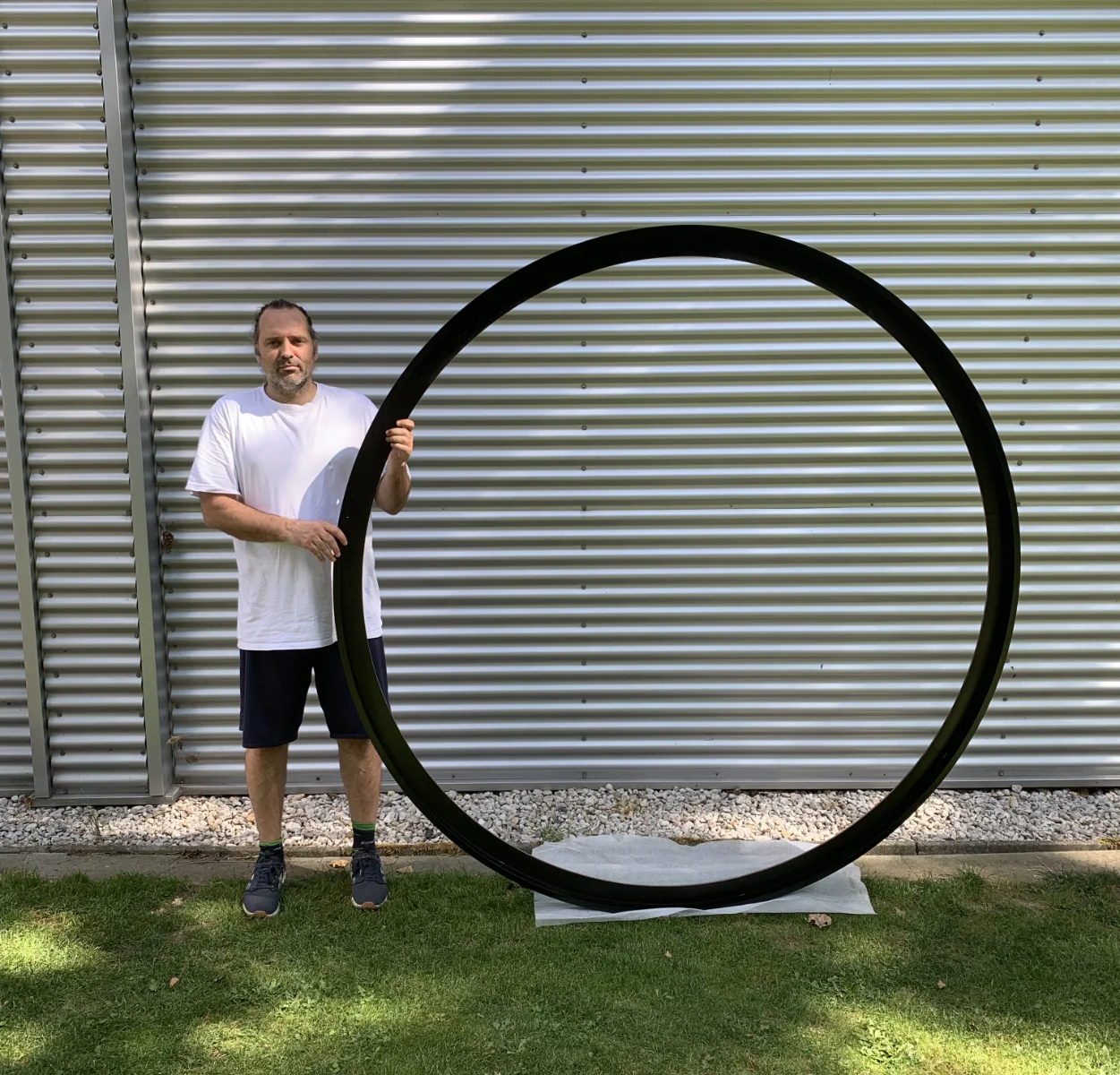 Schattenfugen Bilderrahmen rund Birke in Wunsch Farbe Lackierung Standard Qualität Stärke 48mm dm 30cm bis 200cm – Made in Germany